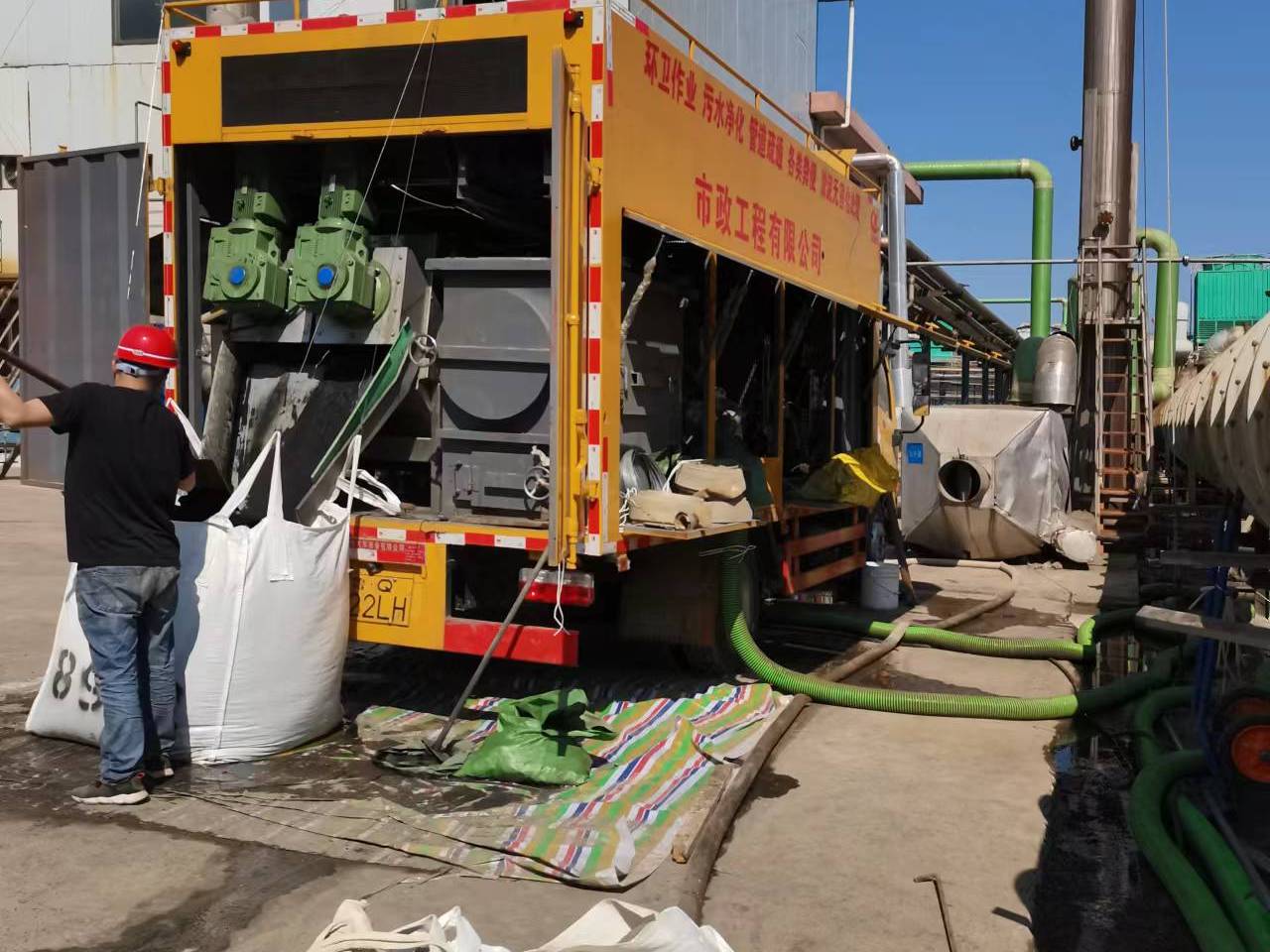 白朗淤泥压干处理