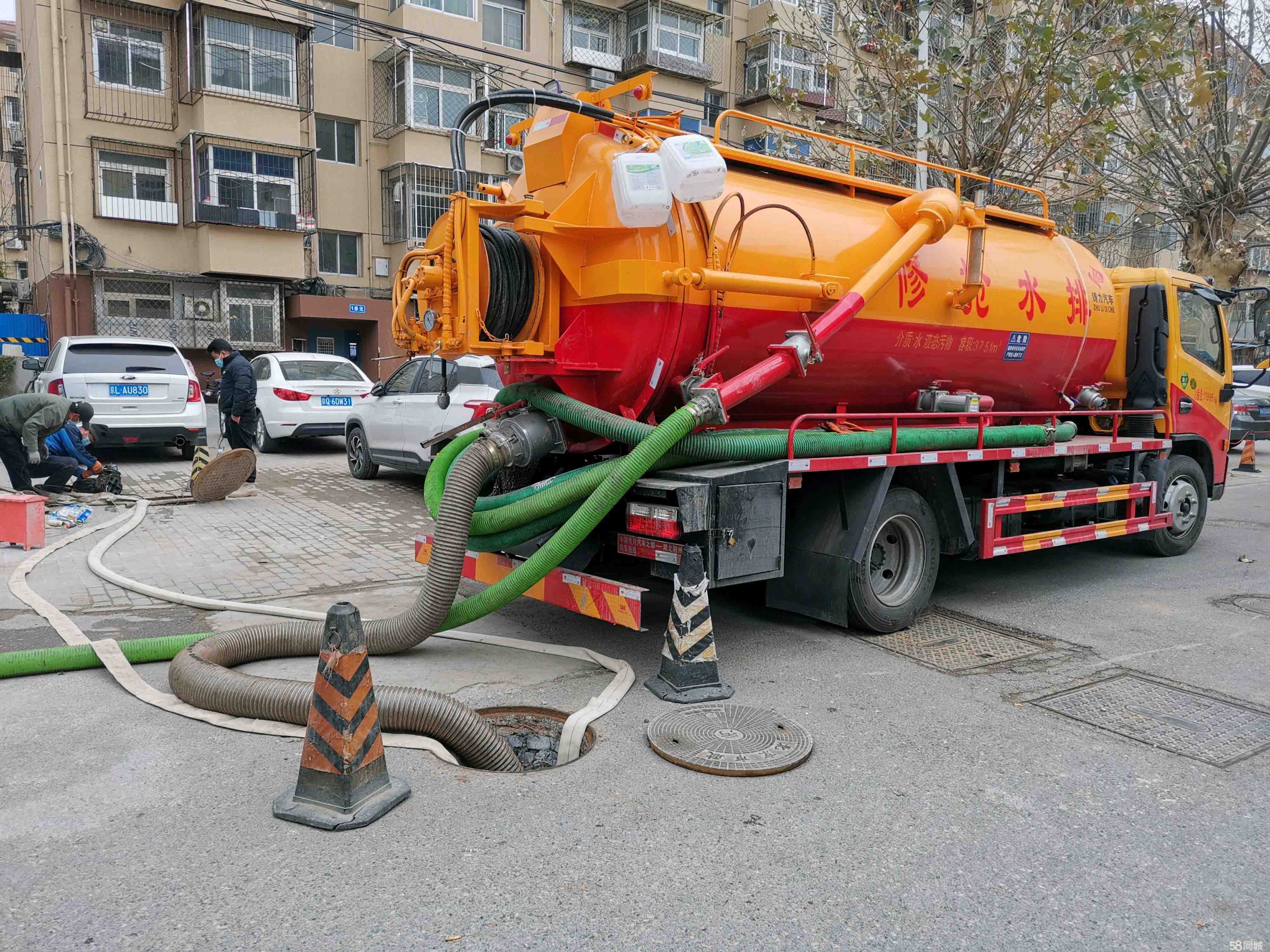 白朗抽粪吸污